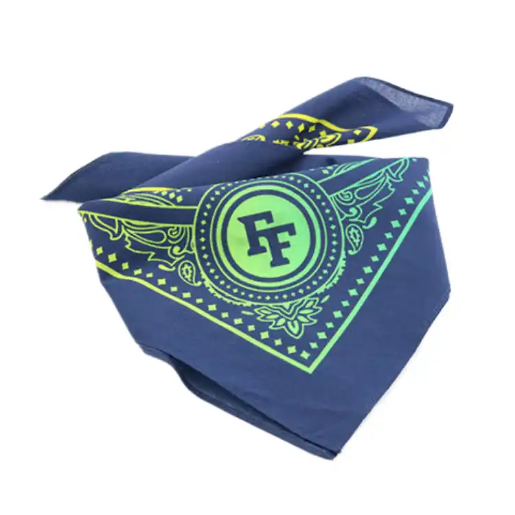 Square bandana 1